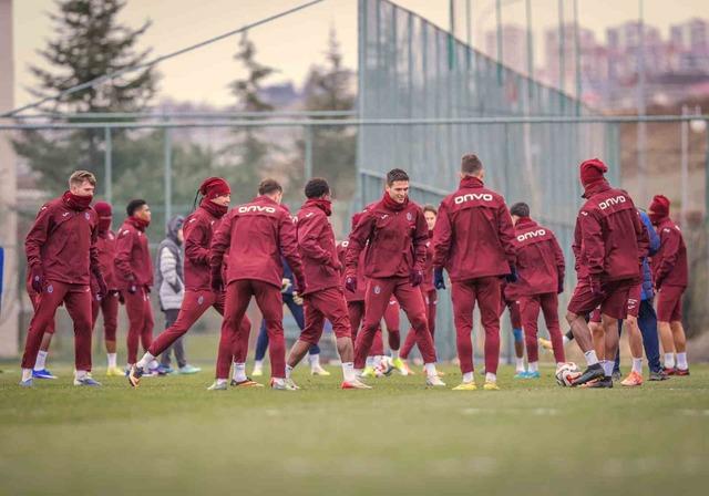 Trabzonspor, Norveçli Sol Bek Mathias Lovik ile Resmen Vedalaştı