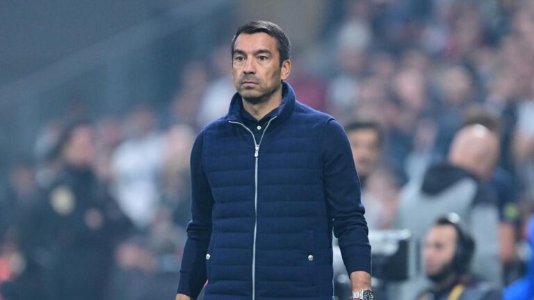 Giovanni van Bronckhorst: Hedefimiz şampiyonluk ama bugün bunu konuşamayız