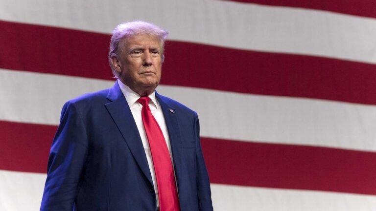 Trump, Göreve Başlama Günü’nde 100’den fazla idari emir çıkarmayı planlıyor