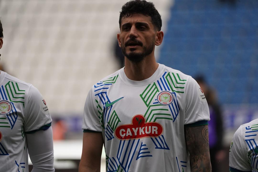 Blackburn Rovers, milli takımımızın ve Çaykur Rizespor'un başarılı savunma oyuncusu Samet Akaydın'a teklifte bulunuyor! 2